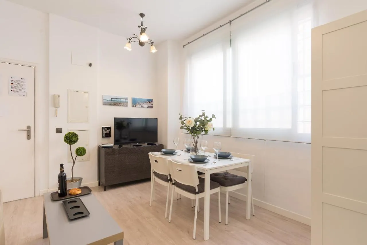 Ferienwohnung Mlg - Apartamento Trinidad Con Parking Málaga Spanien